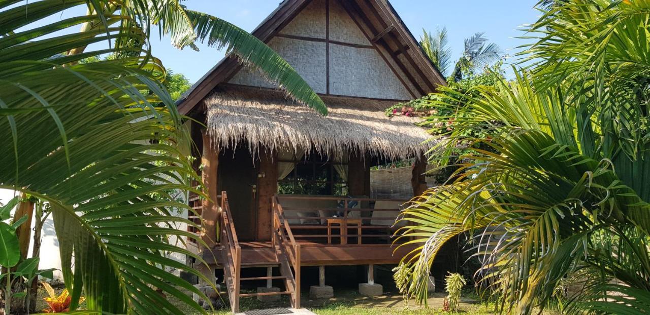 Adeng-Adeng Bungalows ギリ島 エクステリア 写真